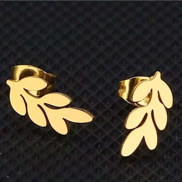 Dainty Gold Leaf Branch Stud Earrings - Picture 4 of 6